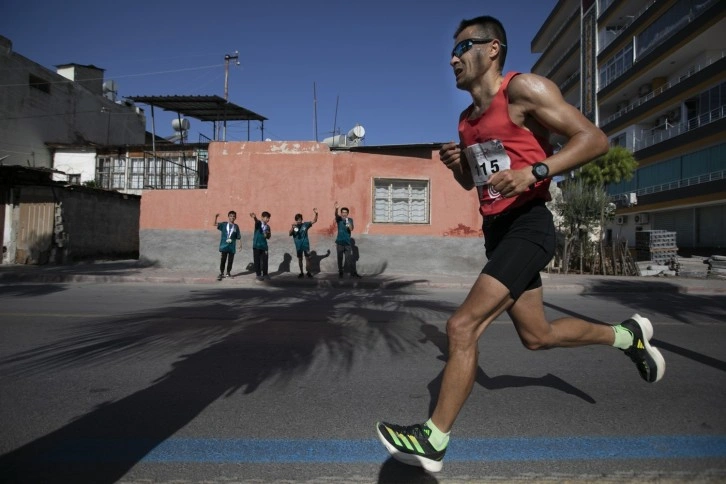 15. Uluslararası Tarsus Yarı Maratonu koşuldu