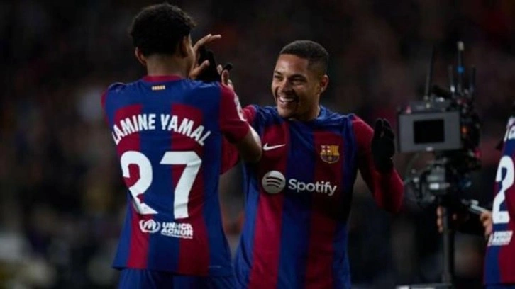 18'lik yıldız siftah yaptı! Barcelona tek golle kazandı