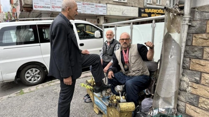 30 yıldır ayakkabı boyuyordu, Türkiye şampiyonu oldu