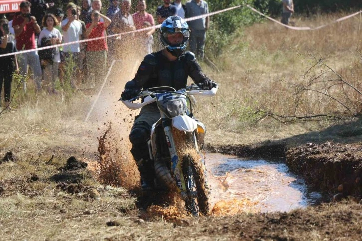 ’7. Müzekent Doğa ve Motosiklet Festivali’ne 800 motosikletli katıldı