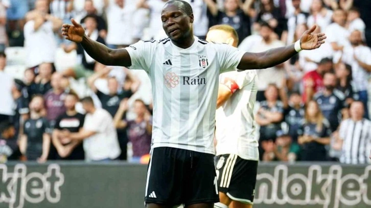 Aboubakar'dan şaşırtan performans