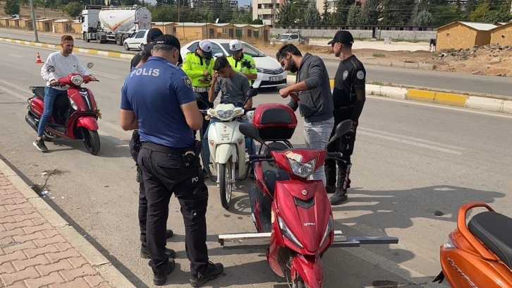 Adıyaman’da asayiş denetimleri sıklıkla devam ediyor