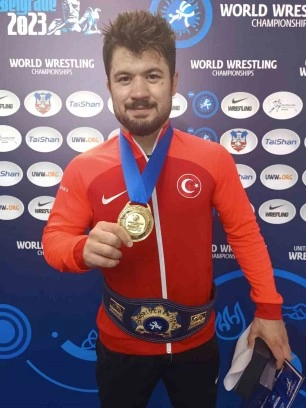 Ali Cengiz, dünya şampiyonu