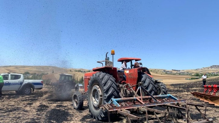 Ankara'da ekili 100 dönüm arpa ve buğday yandı