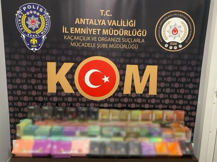 Antalya’da kaçak sigara ve sahte alkol operasyonu