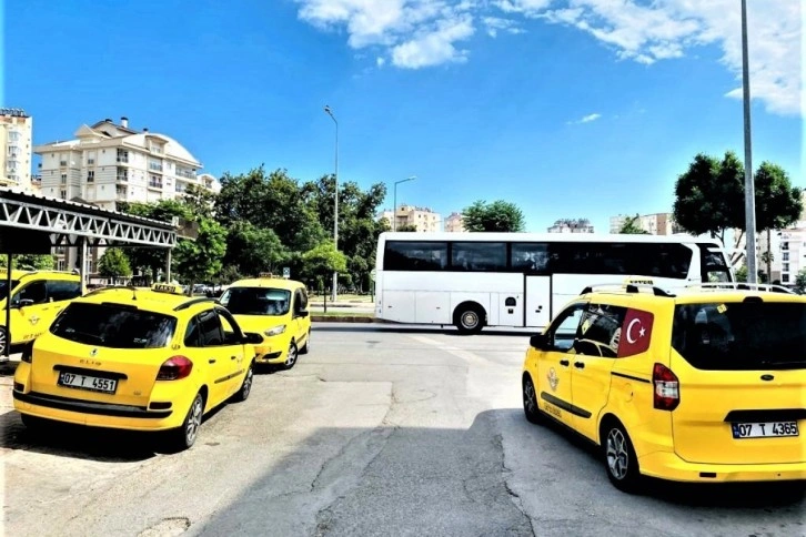 Antalya’da taksimetre ücretlerine ortalama yüzde 25 zam