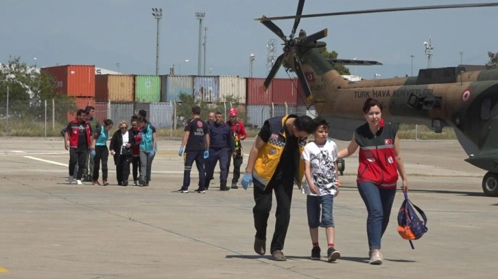 Antalya'da teleferikte mahsur kalan kazazedeler yaşadıklarını anlattı