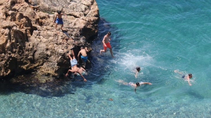 Antalya'da termometreler 41 dereceyi gördü