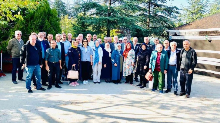 Atatürk Lisesi pansiyonu mezunlarından 45’inci yıl buluşması