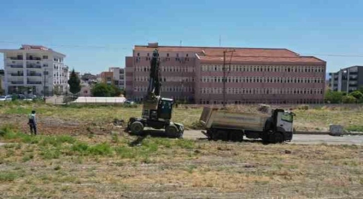 Aydın Büyükşehir Belediyesi Söke’de yol yapım çalışmalarına devam ediyor