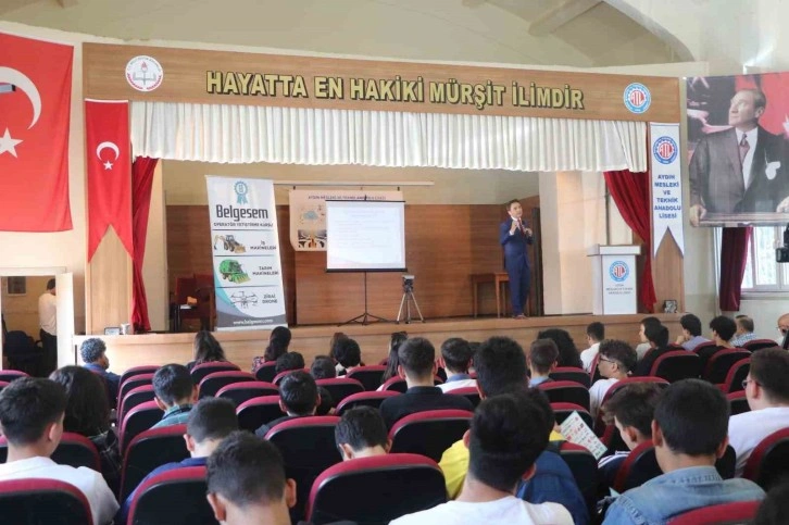 Aydın’da meslek lisesi öğrencilerine ’girişimcilik’ semineri