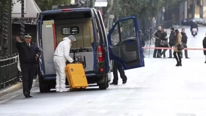 Bakanlık önünde bomba patladı! Saldırıyı Devrimci Sınıfsal Öz savunma üstlendi