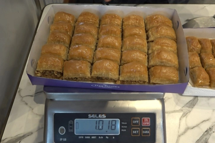 Baklava yerine şerbete para vermeyin