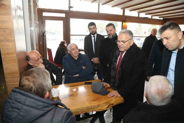 Başkan Büyükkılıç, Kocasinan Akademi’de gençlerle bir araya geldi