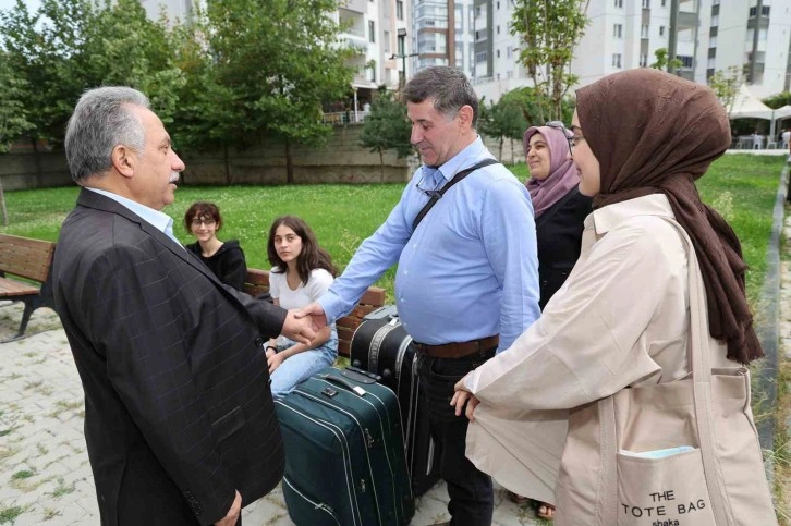 Başkan Yalçın’dan Üniversitelilere Sıcak Karşılama