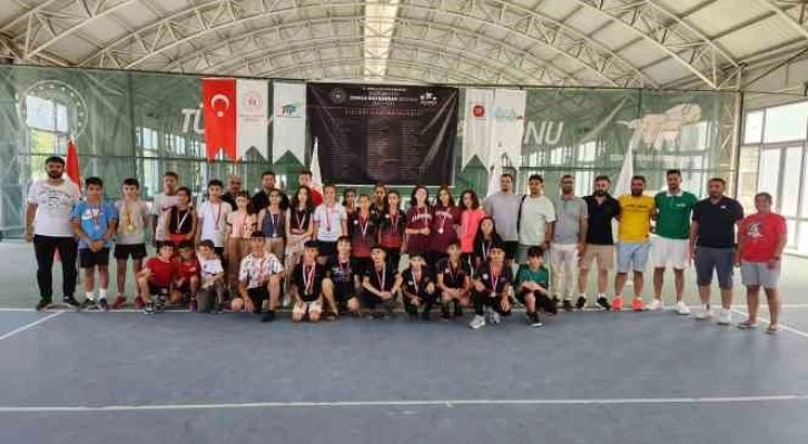 Batman’da tenis Ana Lig grup müsabakaları tamamlandı