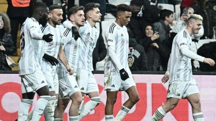 Beşikta evinde golcüleriyle kazandı