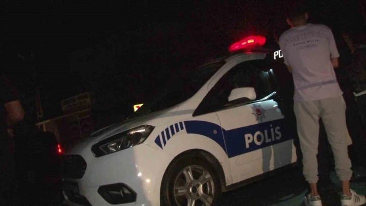 Beykoz’da kahvehaneyi taradılar: 4 yaralı