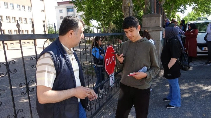 Bir dakika ile sınavı kaçırdı