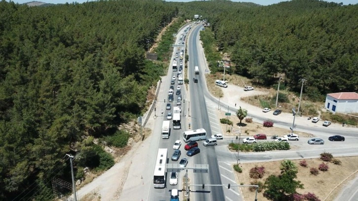 Bodrum'a 3 günde 175 bin araç giriş yaptı; oteller doluluk oranı yüzde 95'e ulaştı