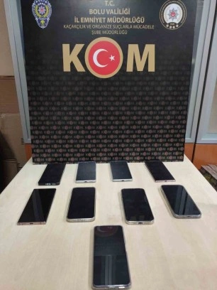 Bolu’da 360 bin lira değerinde kaçak telefon ele geçirildi