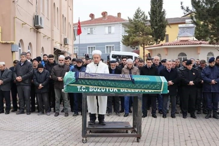 Bozüyük’te şehit annesi vefat etti