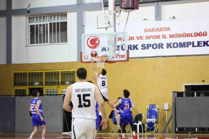 Büyükşehir basketbol Antalya’da galibiyet için parkeye çıkacak