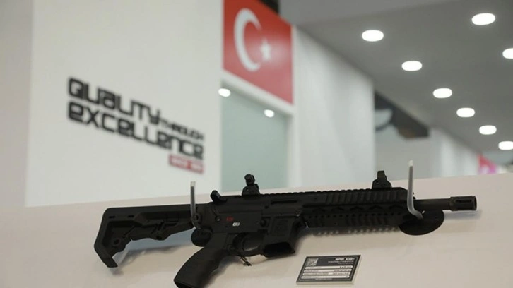 CANiK ve bağlı olduğu SYS Grup şirketleri, Eurosatory Fuarı'nda ürünlerini sergiliyor