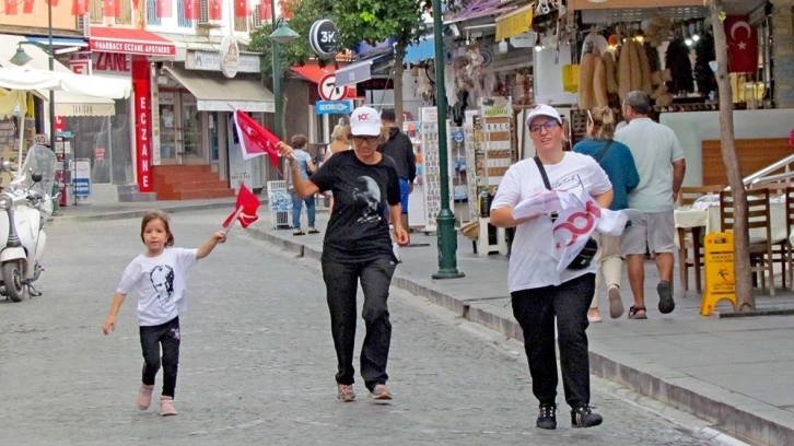 Çeşme’de Cumhuriyet için koştular