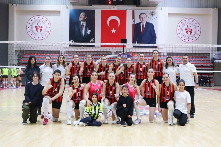 Çiftlikköy’ün Sultanları adım adım Play - Off’a