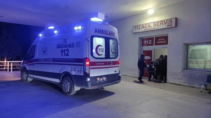 Çorum'da zincirleme trafik kazası: 13 yaralı