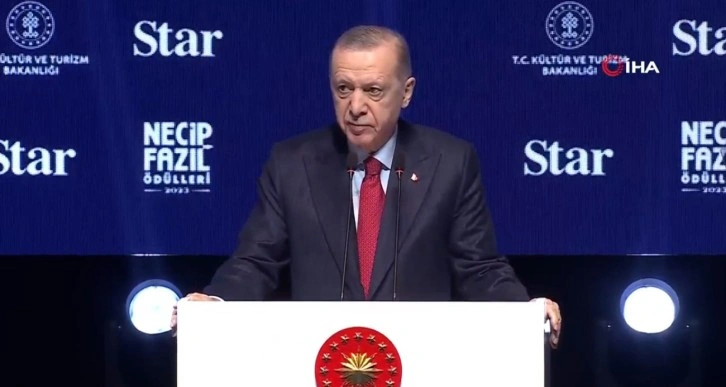 Cumhurbaşkanı Erdoğan: "Ayasofya'yı açma şerefine eriştik"