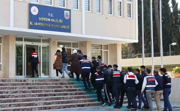 DEAŞ’a fon sağlayan şüphelilere operasyon: 9 gözaltı