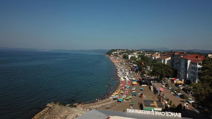 Düzce'de bazı plajlar haricinde denize girmek yasaklandı