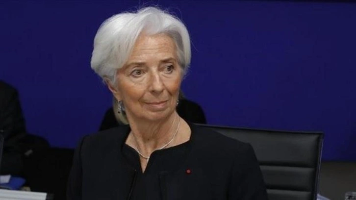 ECB Başkanı Lagarde'dan faiz indirimi mesajı