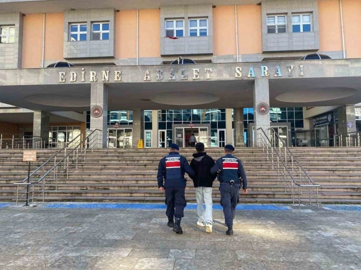 Edirne’de firari hükümlü Yunanistan’a kaçarken yakalandı