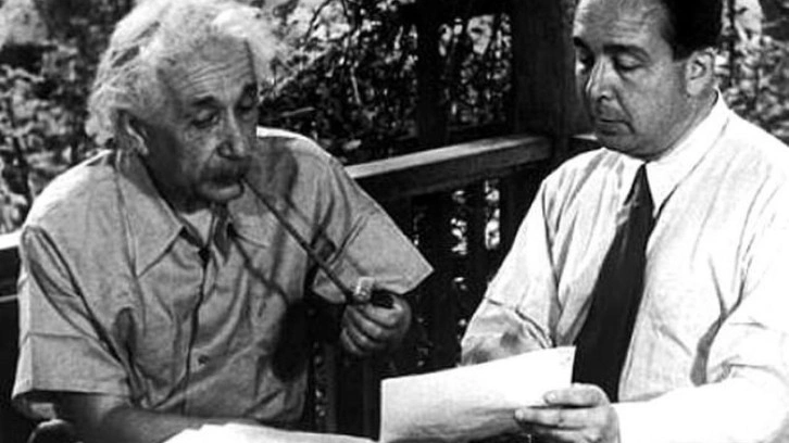 Einstein'ın 'keşke yazmasaydım' dediği, Dünyanın kaderini değiştiren o mektup satılıy