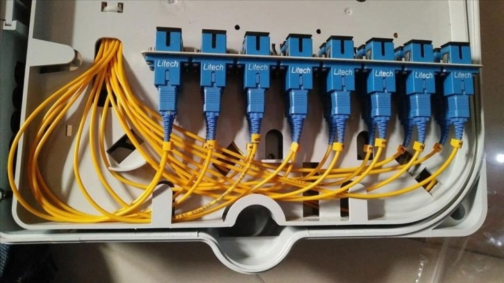 Ekipler fiber optik kablosunu 2 kilometre taşıdılar