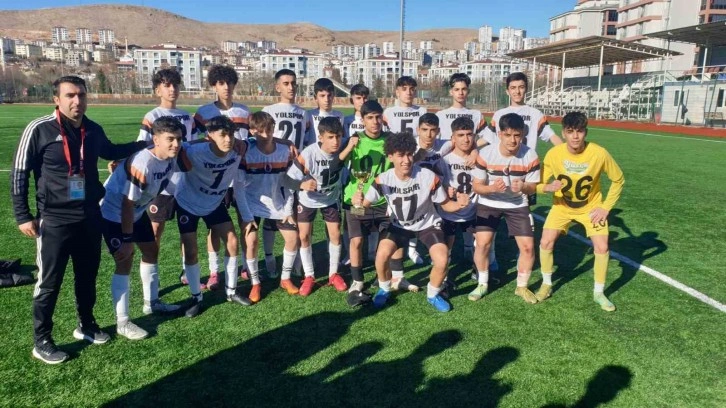 Elazığ U16 Ligi’nde şampiyon Yolspor