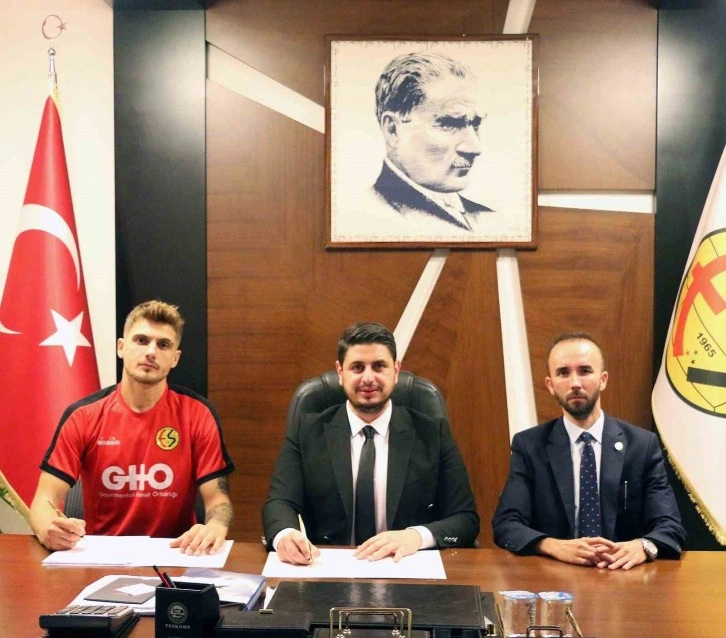 Eskişehirspor’da yeni stoper transferi