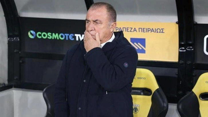 Fatih Terim isyan etti: Hakem falan değilsin!