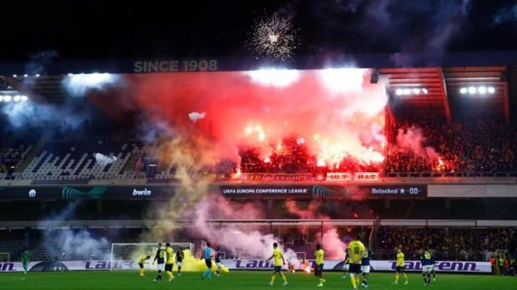 Fenerbahçe maçı ilk dakikada durdu