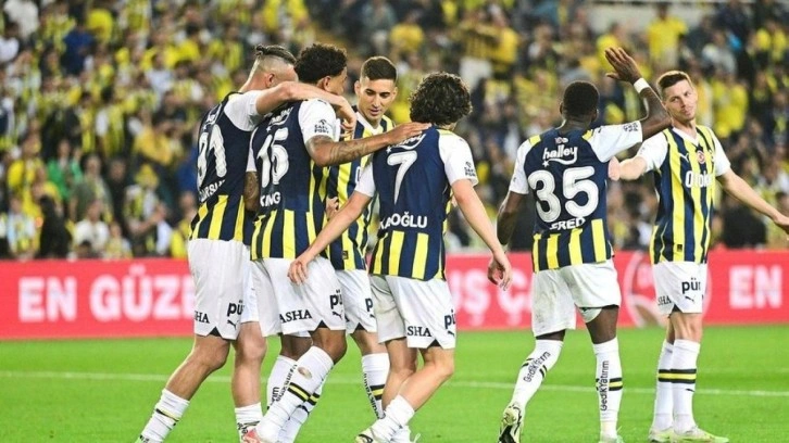 Fenerbahçe'de yaprak dökümü başladı!