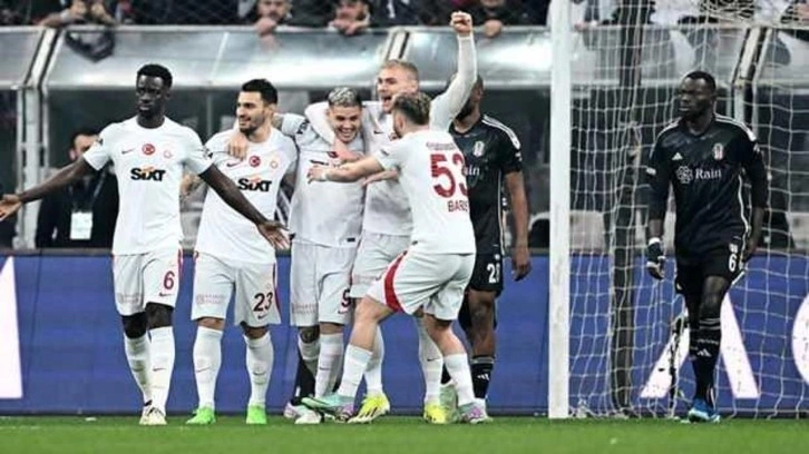 Galatasaray'dan derbide tarihi gol!