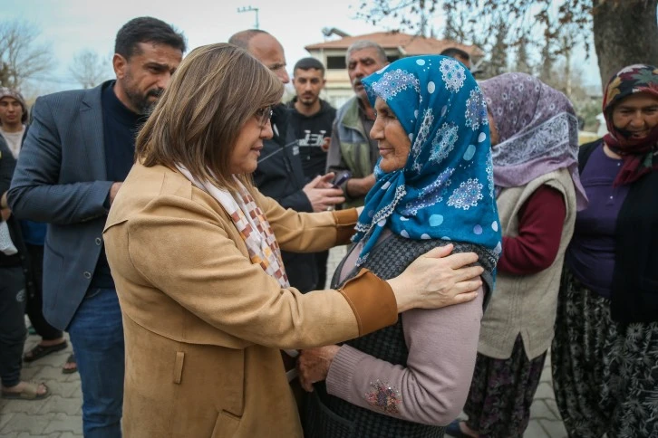 GAZİANTEP BÜYÜKŞEHİR, DEPREMLER SONRASI ÇALIŞMALARINI ARALIKSIZ SÜRDÜRÜYOR   