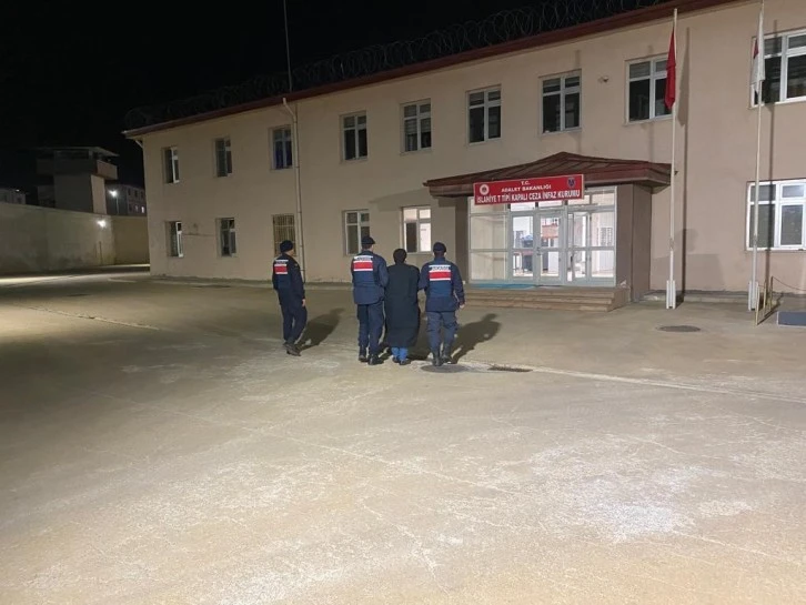 Gaziantep'te 6 düzensiz göçmen yakalandı, 1 organizatör tutuklandı