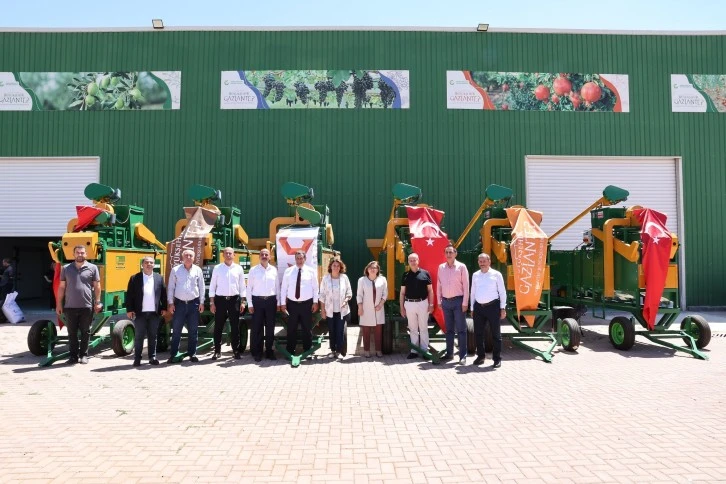 Gaziantep'te 7 ilçe belediyesine tohum eleme makinesi dağıtıldı