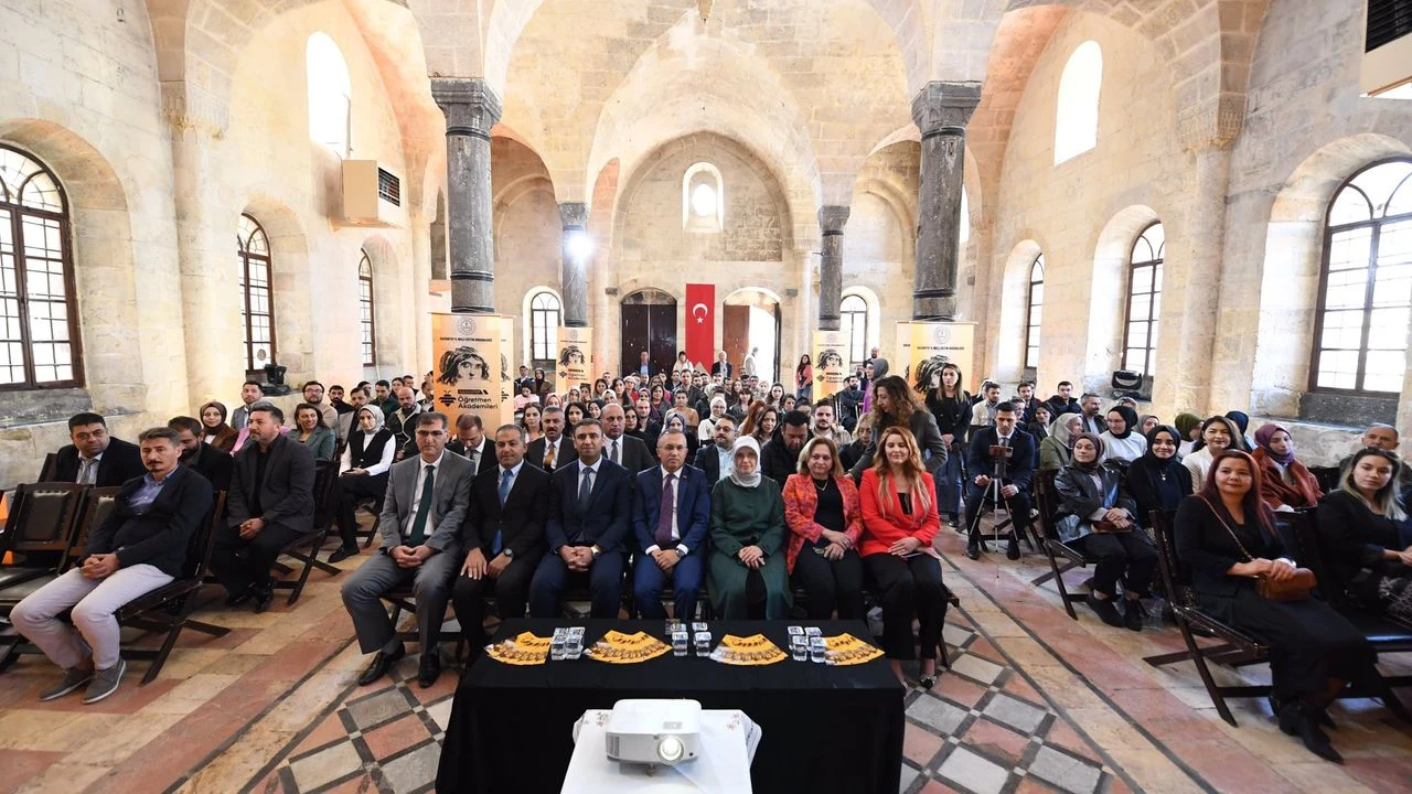 Gaziantep'te öğretmenlere kültürel zenginlik