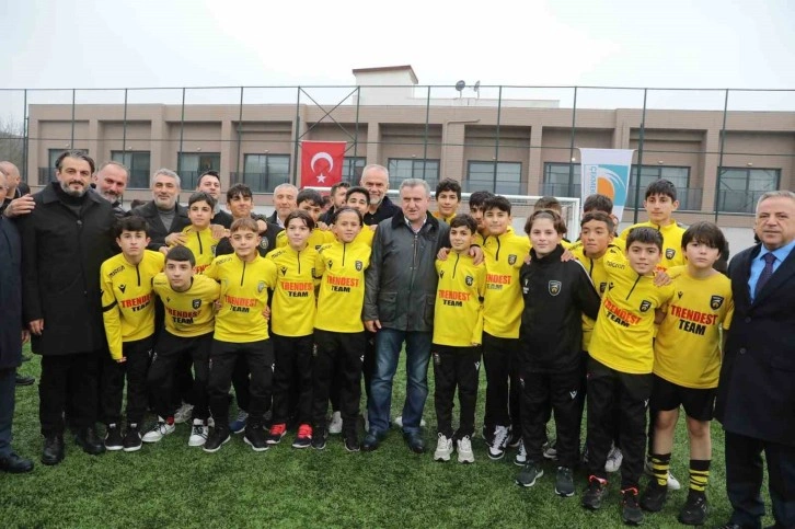 Gençlik ve Spor Bakanı Bak, Ömerli Sporcu Kamp ve Eğitim Merkezi’nin açılışını yaptı