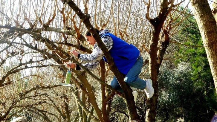 Gönüllü öğrencilerden kalpleri ısıtan örnek davranış